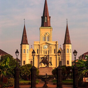Catedral de St. Louis, Sunrise, El Barrio Francés