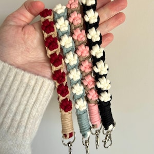Macrame Paw Wristlet Keychain – Handmade Boho Pet Lover Keychain Gift