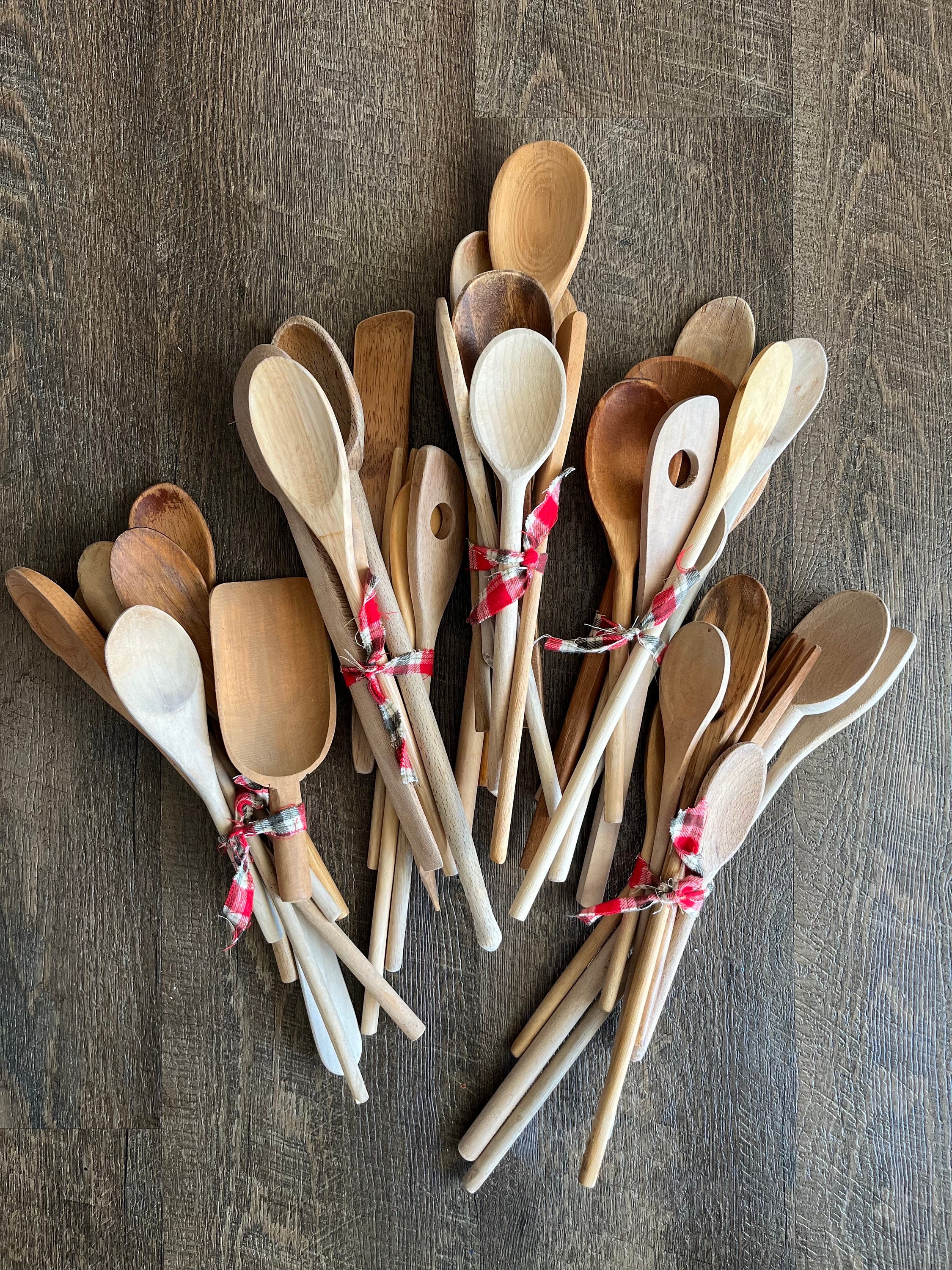 BlauKe Wooden Spoons for Cooking 8-Pack - Bamboo Kitchen Utensils Set - Nonstick Wooden Cooking Utensils - Wood Spatula Spoon Tongs Utensil Holder