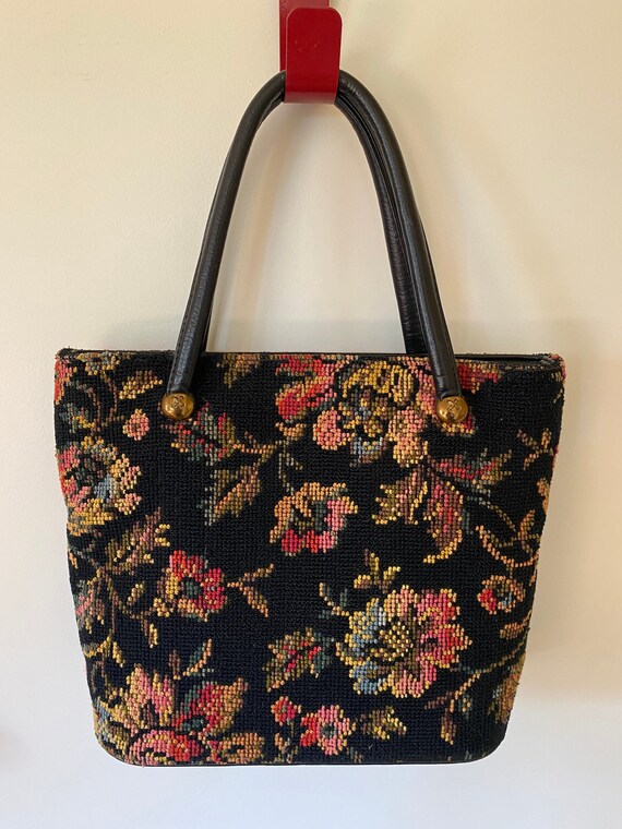 Sac à Main Vintage à Poignée Bambou - Noir à Fleurs Rouges - Neuf Avec Léger Défaut