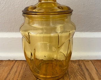 Vintage Amber Glass Apothecary Jar with Lid - Vintage Glass, Vintage Cookie Jar, Trinket Jar, Midcentury Decor