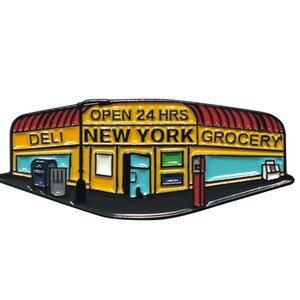 Spilla smaltata New York Bodega
