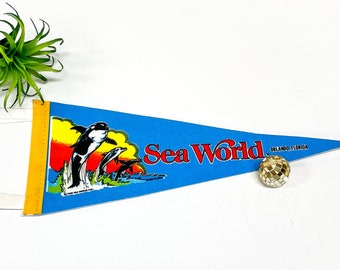 Sea World Pennant / Vintage Florida Pennant / Vintage Souvenir Pennant / Vintage Pennant Souvenir / Vintage Park Souvenir