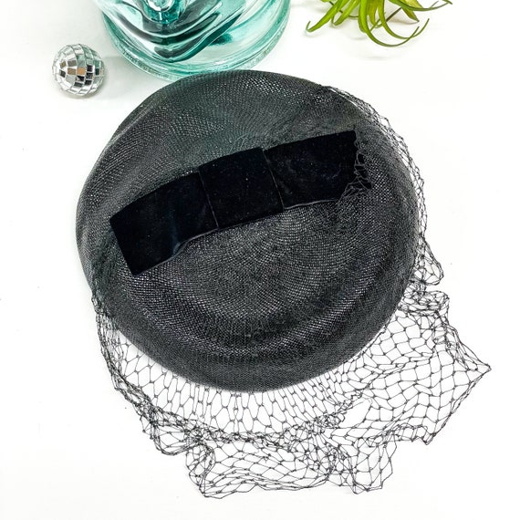 Vintage Pillbox Hat / Vintage Veiled Hat / Vintag… - image 6