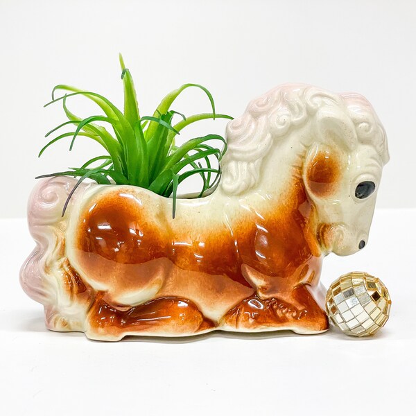 Trojan Horse Planter / Mid Century Planter / Vintage Ceramic Planter / Kitsch Plant Pot / Pink Horse Planter / Brown Horse Planter