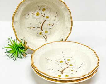 Vintage Mikasa Bowls / Mikasa Stoneware Bowls / Mikasa White Petals / Vintage Stoneware Bowls / Vintage Speckled Dishes