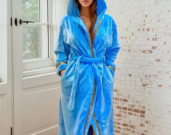 Women's Purple Hooded Royalty Robe, Super Soft Fleece Spa Robe With Hood  and Pockets, Luxury Housecoat Sleep and Loungewear for Women - Etsy