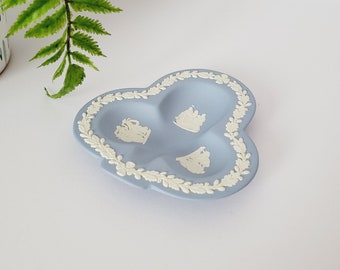 Blue And White 'Club' shaped Jasperware Wedgwood Trinket / Pin Dish - Made in England - Length - 12 cm