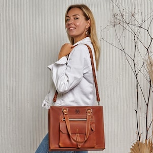 Personalized Leather Tote Bag for Women, Handmade Shoulder Work Bag, Monogram Laptop Tote, Everyday Office Leather Handbag