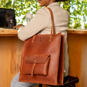 Personalized Leather Tote Bag with Crossbody Strap, Handmade Laptop Purse, Brown Shoulder Bag, Custom Gift for Women