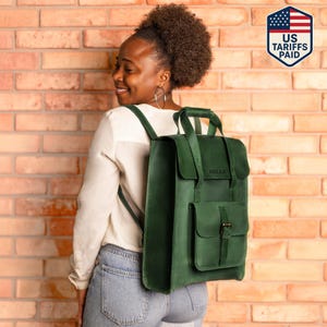 Sac pour ordinateur portable pour elle, sac à dos en cuir vert, grand sac à dos pour ordinateur portable personnalisé, cadeau femme