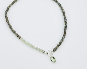 Collier labradorite, labradorite bleu flash et améthyste verte collier en argent à bascule, collier avec pendentif pierres précieuses, cadeaux significatifs