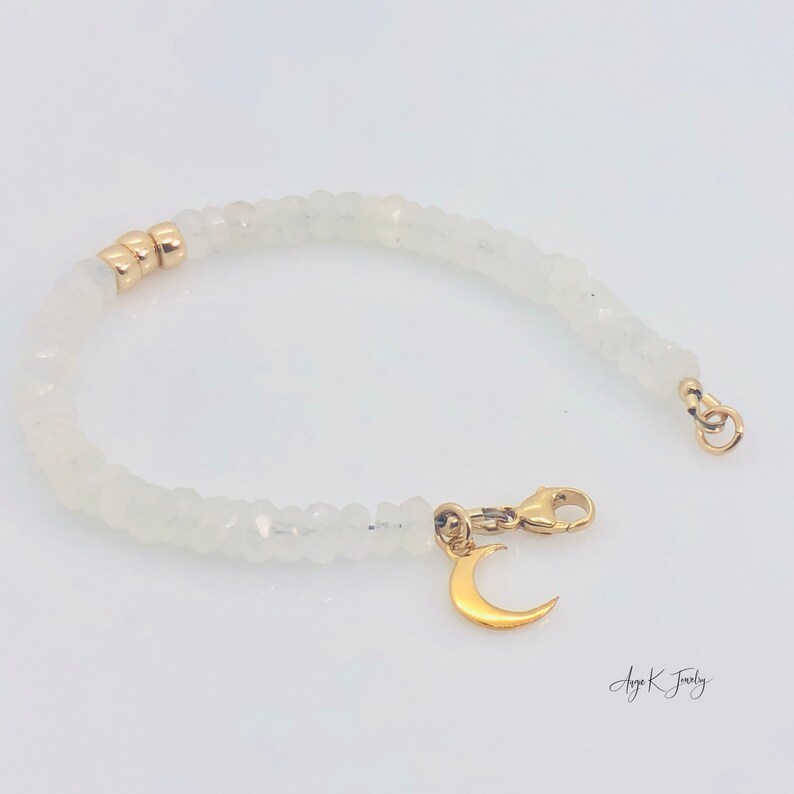 Pulsera de piedra lunar, pulsera de encanto de luna llena de oro de 14KT de piedra lunar arco iris facetada, alivio del estrés, pulsera de apilamiento, regalos significativos imagen 7