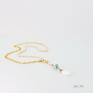 Weißer Opal Lariat Halskette, Weißer Opal und Larimar Lariat Gold Halskette, Multi Edelstein Halskette, Schmuck, Unikat Bild 9