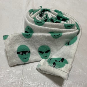 Aliens CPAP Hose Cover, CPAP, Tubing Cover, Tube Insulator, washable, 100% cotton flannel fabric