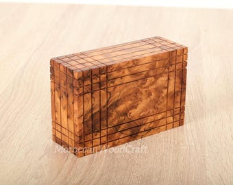 Boîte puzzle en bois de thuya sculpté à la main - Cachette secrète de bijoux