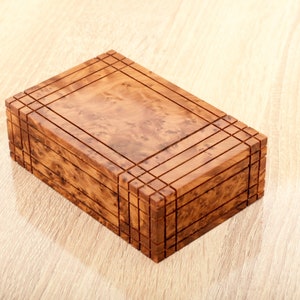 Houten puzzeldoos gemaakt door Thuya Wood - Geheime sieradendoosje - ciderhout - Houten magische puzzel - PUZZEL Lock box - houten handgemaakte kist