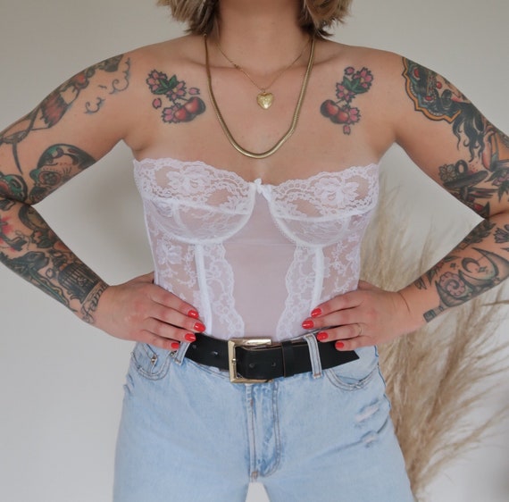 Vintage white lace basque bustier corset with adju