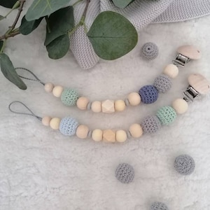 Schnullerkette mit oder ohne Namen in Wunschfarbe Schnullerband Geburtsgeschenk Schnuller Babyparty