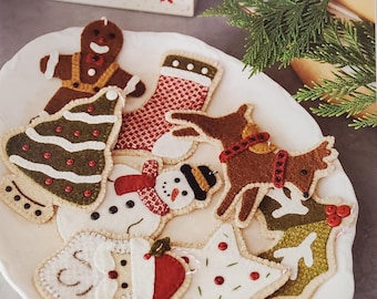 Wool Applique Pattern BUTTERMILK BASIN Christmas Cookie ornaments Snowman Santa Reindeer deer Star Gingerbread Stocking Sock Holly Tree
