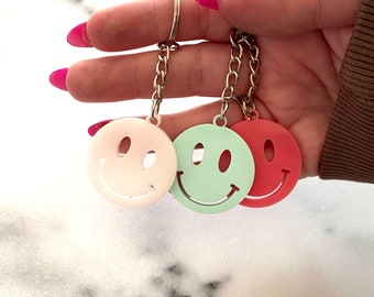 Retro Happy Face Acrylic Keychain | Personalized Gift, Bag Tag