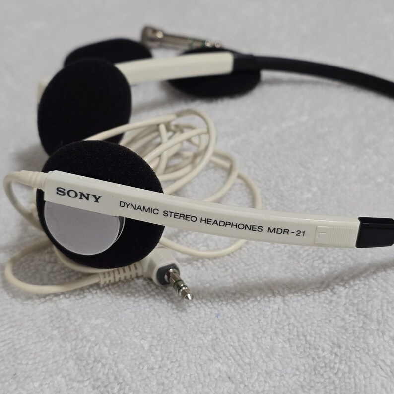Sony MDR-21 Vintage Stereo Kopfhörer Weiß Walkman Retro Bundle selten Bild 4