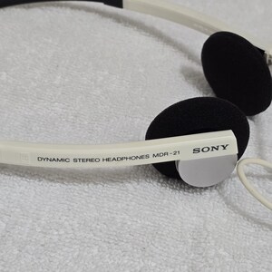Sony MDR-21 Vintage Stereo Kopfhörer Weiß Walkman Retro Bundle selten Bild 5