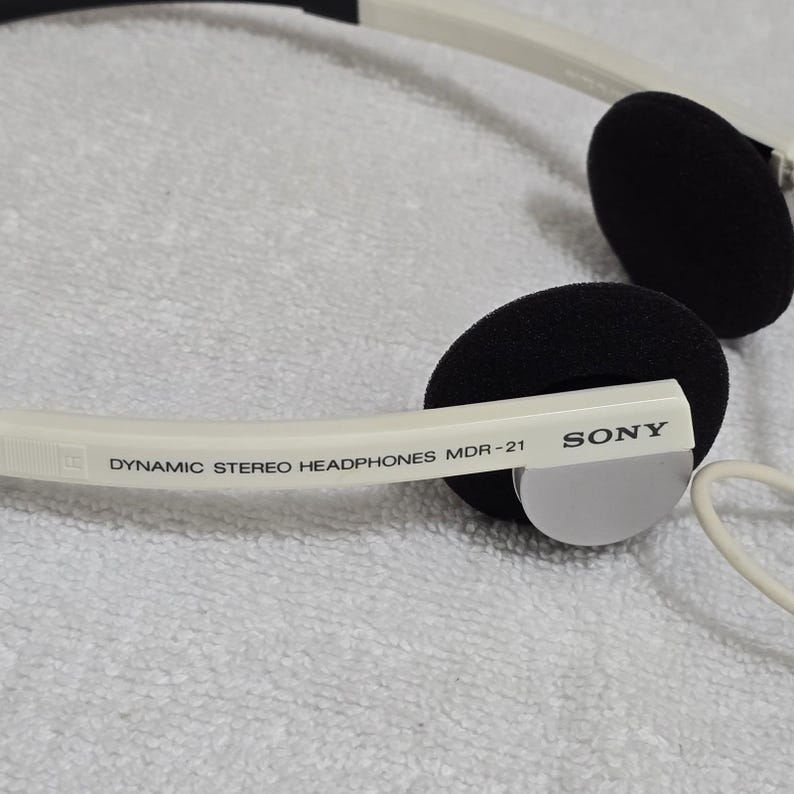 Sony MDR-21 Vintage Stereo Kopfhörer Weiß Walkman Retro Bundle selten Bild 5