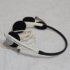 Sony MDR-21 Vintage Stereo Kopfhörer Weiß Walkman Retro Bundle selten Bild 3