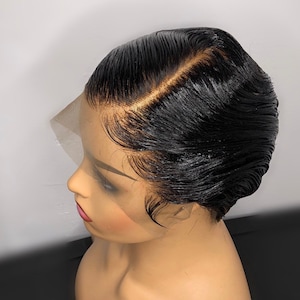 Lace Front  part to the side boy-cut