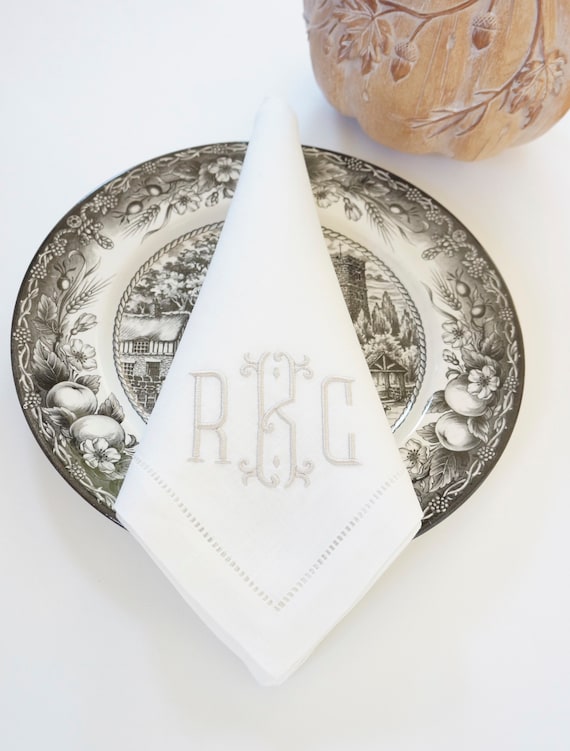 CHIC Embroidered Monogram, Cloth Napkins, Cocktail Napkins and Towels