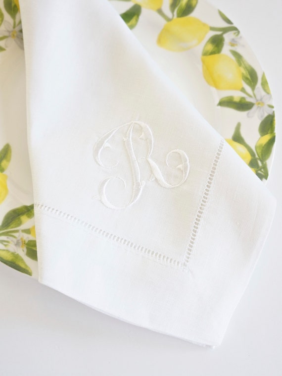 HAMPTON FONT Monogram Embroidered Cloth Dinner Napkins and Guest Hand Towels - Wedding Keepsake for Special Occasions, Home Furnishings