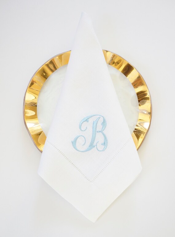 HAMPTON FONT Monogram Embroidered Cloth Dinner Napkins and Guest Hand Towels - Wedding Keepsake for Special Occasions, Home Furnishings