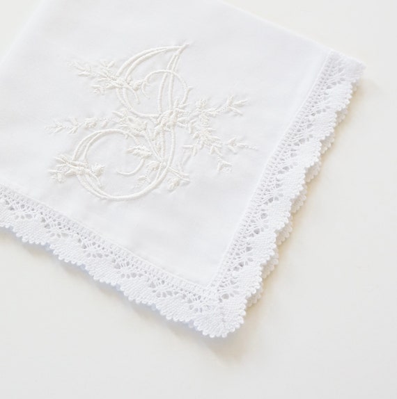 VINTAGE FONT, Single Initial Embroidered Monogrammed Handkerchief, Personalized Custom Handkerchief, Single letter monogram