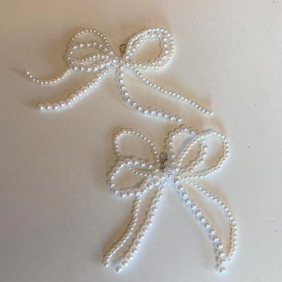 Pearl Bow Shoe Clips: Ivory Shoe & Bag Charms (1 Pair, 2 X Bows)