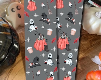 Marcapáginas de Halloween con ilustración pintada de fantasmas y especias de calabaza con borla y funda