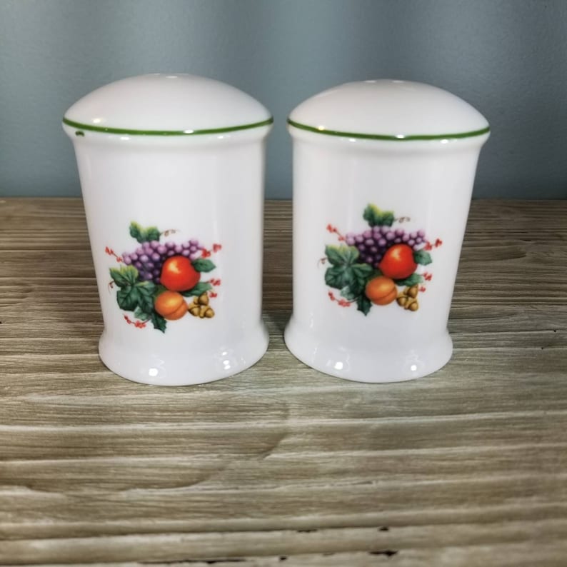 Cream Vintage William James Covered Sugar Salt and Pepper set featuring a beautiful Fruit and Ribbon motif
