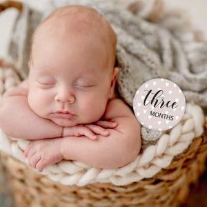Carte des événements marquants du mois pour bébé Disque des événements marquants du mois pour bébé Carte des événements marquants de la grossesse pour bébé Carte des événements marquants pour la première année de sa vie de maman