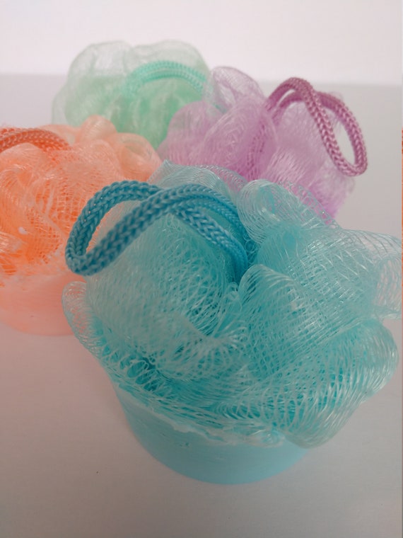 Set of 4 Bath Pouf Soaps Soap On A Rope Shower Pouf Soap Etsy 日本
