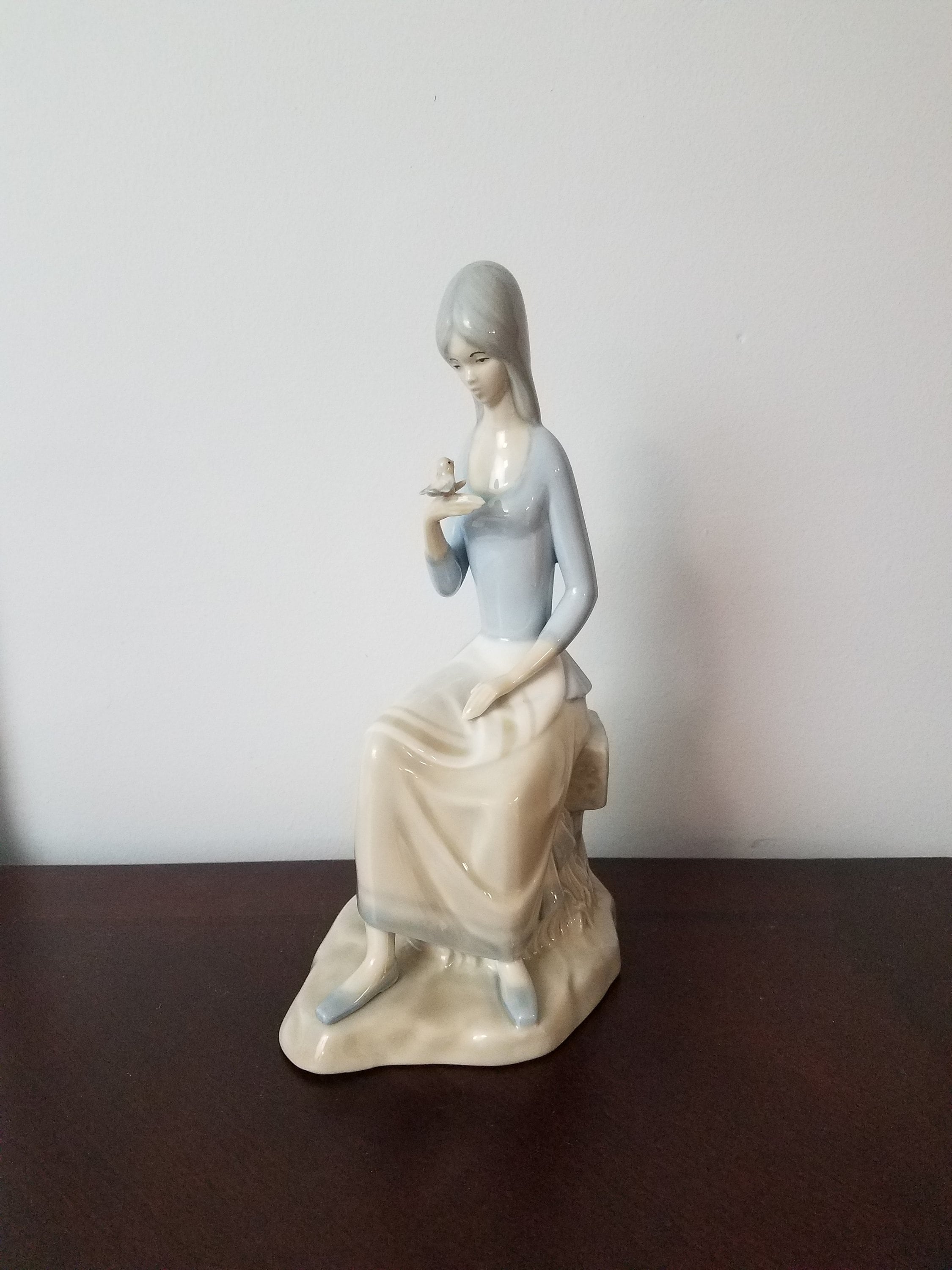 Miquel Requena S A - Etsy