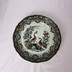 Villeroy and Boch Mettlach Paon hand-painted porcelain dinner plate 10 1/2&quot; Peacock and Peahen Mettlacher Kupferdruck Unterglasurdekor