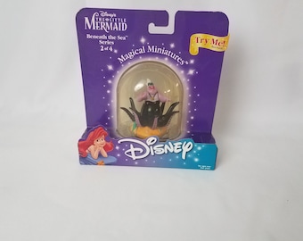 Ursula Magical Miniature from the Beneath the Sea Series based on Disney's The Little Mermaid (Mattel 1999) push button action
