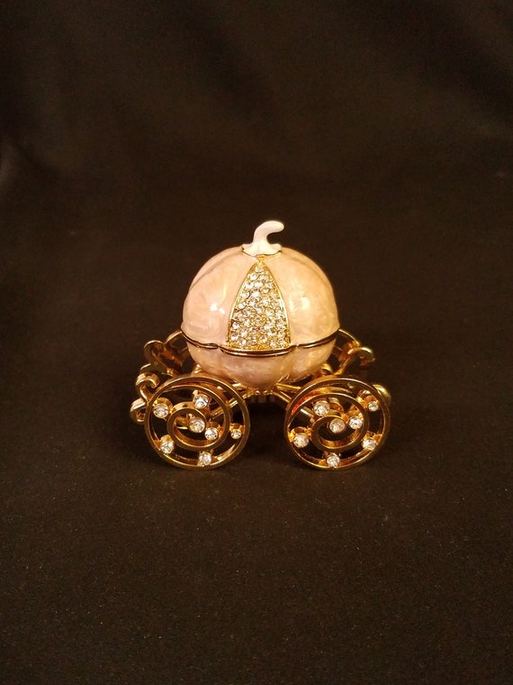 Vintage Orange Agate Pill Box Trinket Box Ornate Ring Box Vintage Dresser Decor Gifts For Her Vintage Lidded Pill Box
