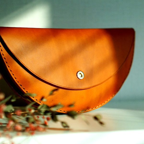 Leather clutch bag PDF pattern/Half-moon clutch bag/semi-circle bag/ / diy/bag template/Leathercraft Pattern/pouch/template/Tutorial video