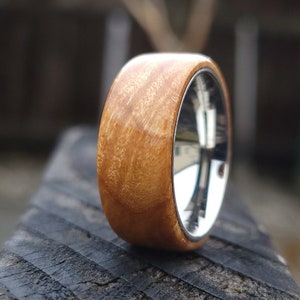 Maple Burlwood Ring - Handcrafted Wooden Ring - Unique Wood Rings