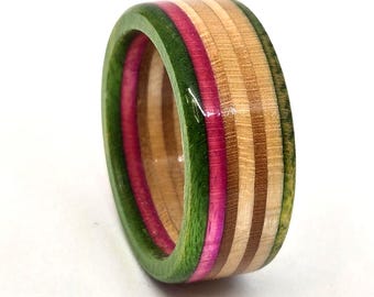 Recycled Skateboard Ring Green & Pink – Eco-Friendly Wood Wedding Band