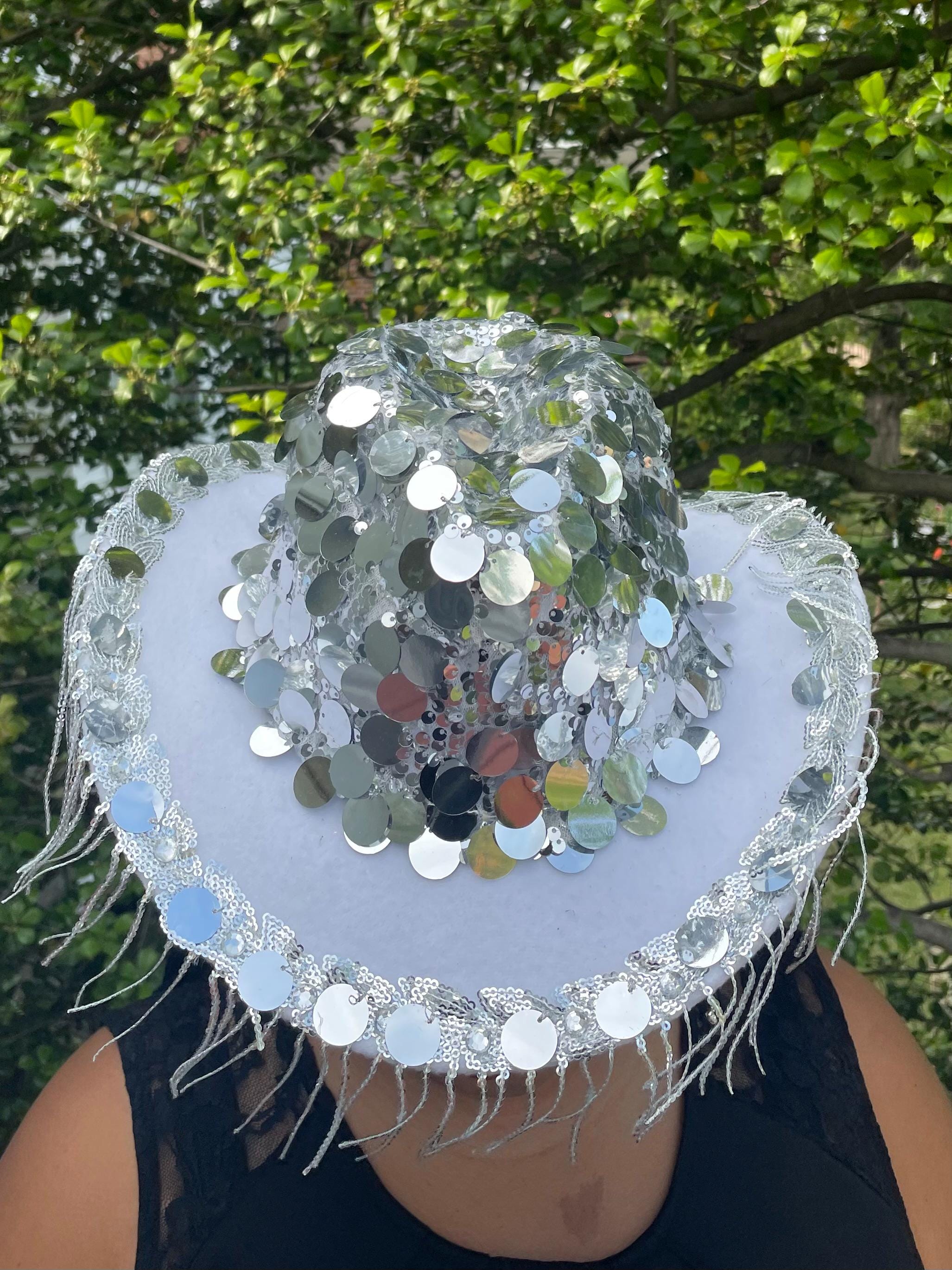 Elegant White Cowboy Hat with Silver Accents White Pageant II Western Hat – Classic Rock Couture main image 2