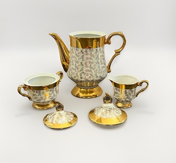 Vintage Tea Set Royal Crown 1700 Hand Painted Gold Trim Japan Set