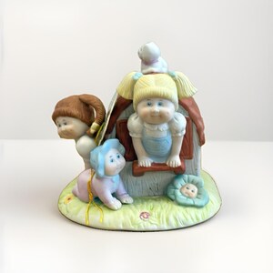 Vintage Cabbage Patch Kids “CPK Clubhouse” Porcelain Figurine 1983 New