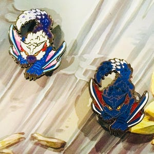 Nargacuga / Lucent Nargacuga Hard Enamel Pin : MonsterH Pin Series